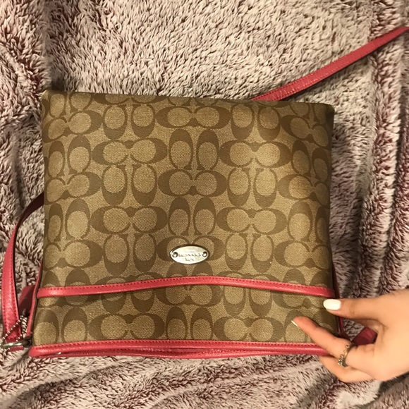 Coach Crossbody - Picture 4 of 5